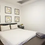 Hotel Sanrina Makassar