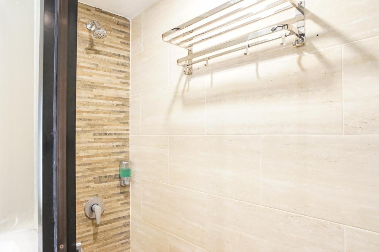 Hotel Sanrina 3*