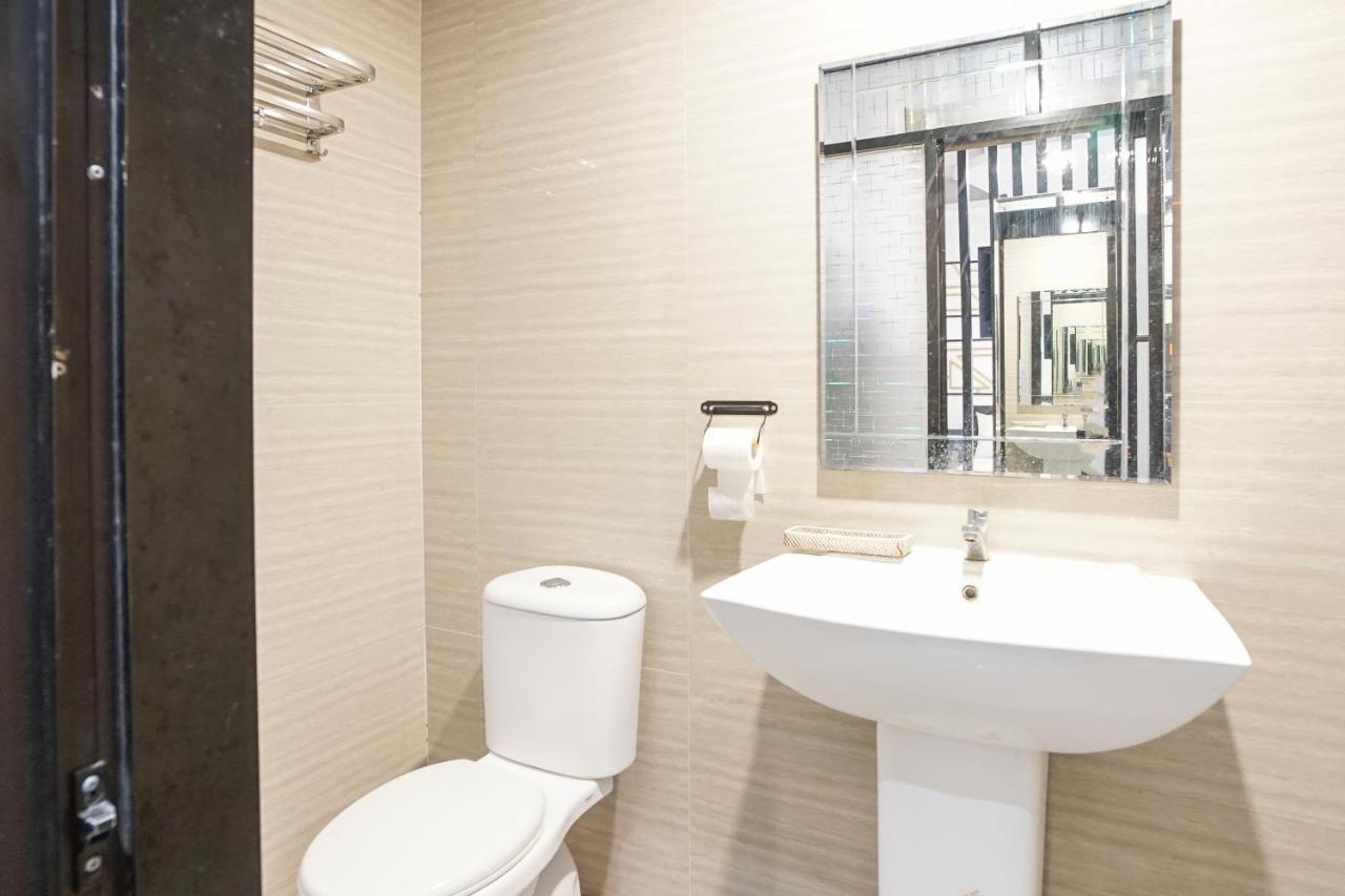 Sanrina Hotel 3*