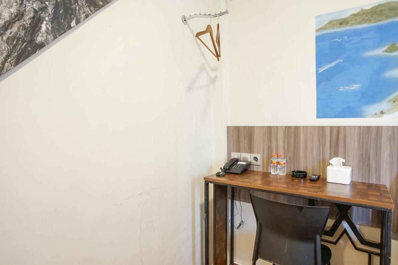 Hotel Sanrina Makassar